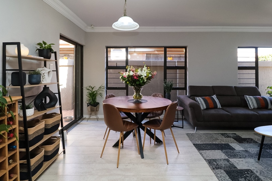 2 Bedroom Property for Sale in Flamwood North West